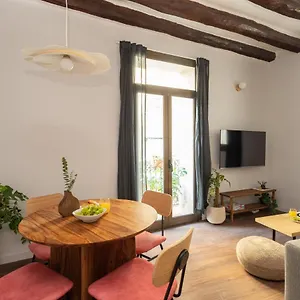 uniquestay-el-born-design-apartments.catalonia-hotels.com/